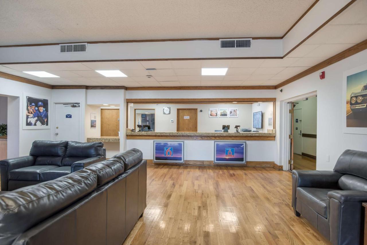 6-colorado Springs, Co - Air Force Academy Hotel 3*